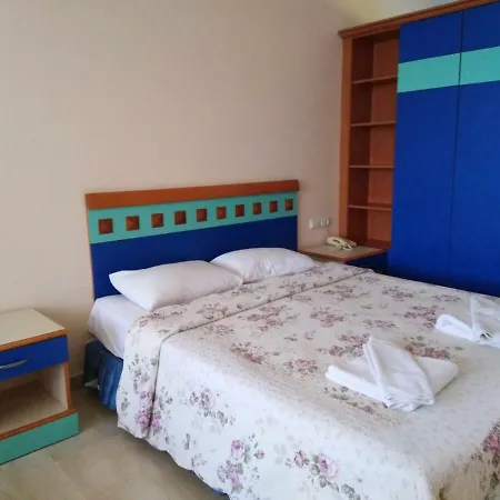 Yali Turizm Orsem * 시데
